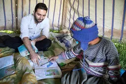 تصاویر/ معلم کوچ نشین