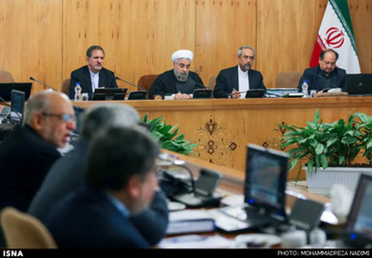 حاشیه‌های جلسه امروز هیات دولت/تصاویر