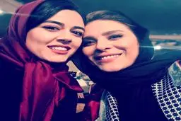 سلفی دو بازیگر خانم در جشنواره فیلم فجر/عکس