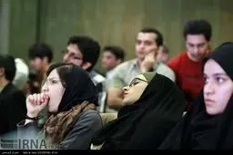 خواب و خمیازه در روز دانشجو/ عکس