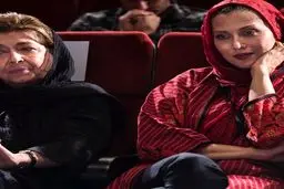 عکسی از مهتاب کرامتی در کنار لیلی گلستان