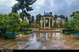 تصاویر بهار از آرامگاه حافظ