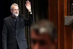 صادق زیباکلام:کارگزاران خیال می‌کند ستاره بخت علی لاریجانی یک دفعه می‌شکفد/ کارگزاران می‌خواهد با علی لاریجانی به رویاهایش برسد