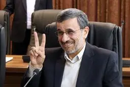 لس آنجلس تایمز: تبریک احمدی نژاد برای تولد مایکل جکسون تعجب آور نبود/ لحن او شباهتی به زمانی که هولوکاست را زیر سوال می برد،ندارد