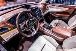 خودروی ۷ نفره غول پیکر رونمایی شد