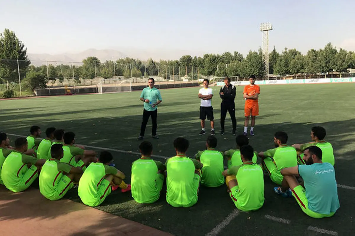 آغاز تمرینات تیم نفت تهران با سرمربیگری علی کریمی