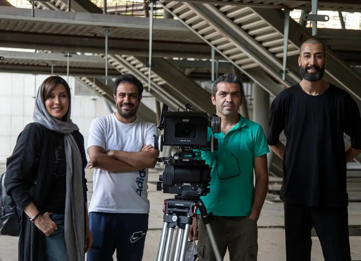 مهتاب کرامتی در آخرین روز فیلمبرداری صحنه زن + عکس