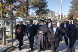 عکسی از رئیس دستگاه قضا در گلزار شهدا