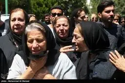 اشک های همسر و دختر داود رشیدی/ عکس