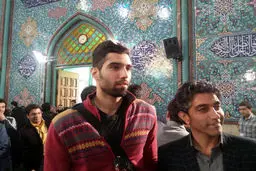 قهرمانان والیبال پای صندوق رای رفتند/ عکس