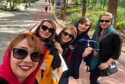 دورهمی یکتا ناصر بعد از قرنطینه + عکس