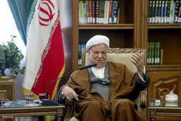 دیدارجمعی ازفعالان سیاسی واجتماعی خوزستان با هاشمی رفسنجانی/ تصاویر