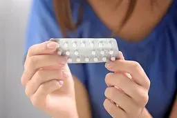 خانم ها بخوانند/ عوارض باورنکردنی قرص های ضدبارداری