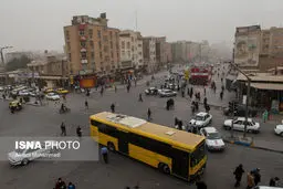 تصاویری از وضعیت بد آب‌وهوایی و گرد و غبار در اهواز