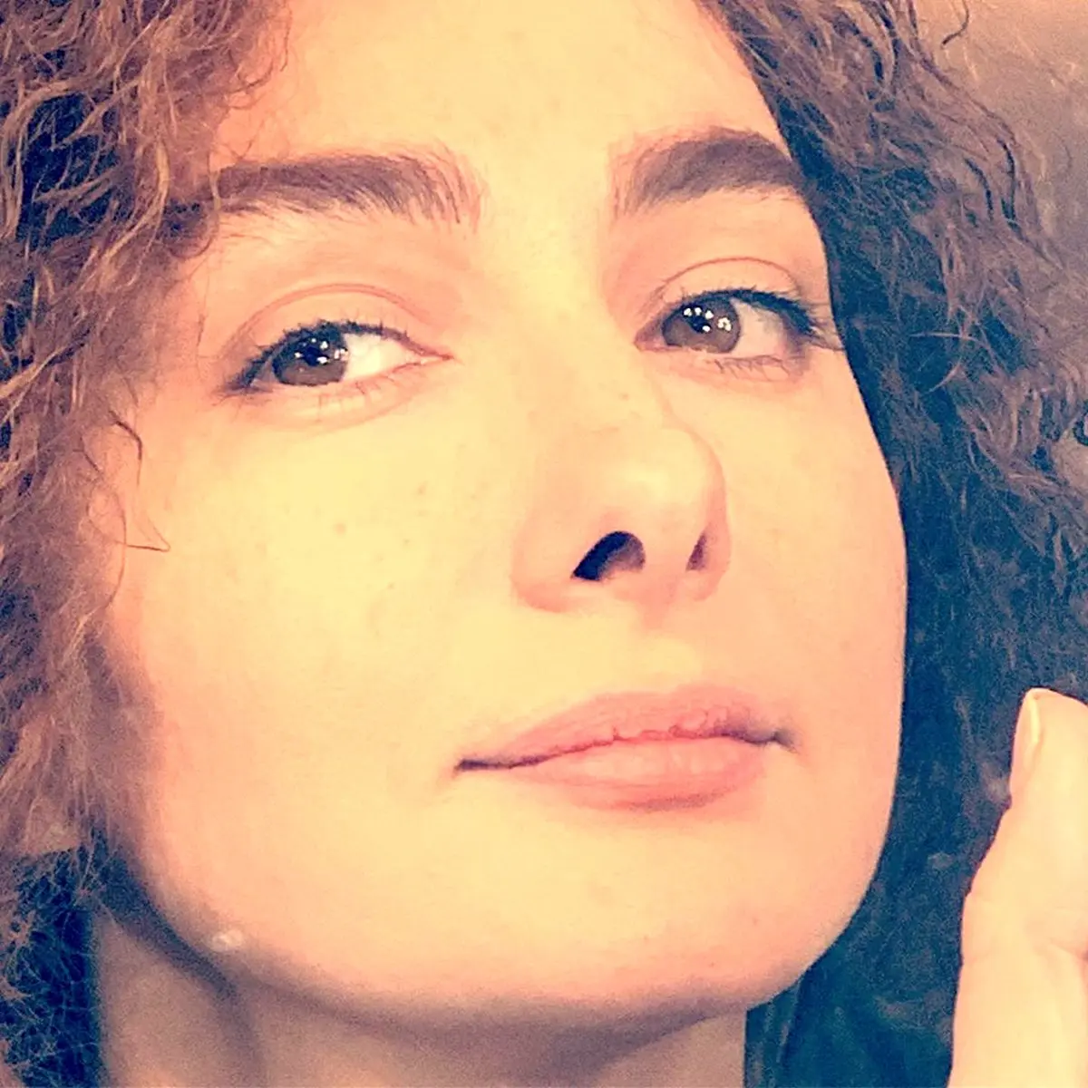 سلفی کمتردیده شده هانیه توسلی