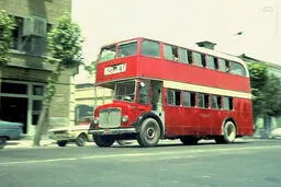 اتوبوس دو طبقه در تهران سال ۱۳۵۳/عکس