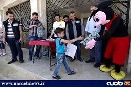 ‫مدرسه رفتن کودکان سوری در میان جنگ/ تصاویر‬‎