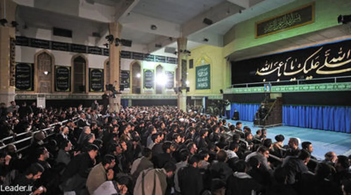حاشیه‌های تصویری مراسم اولین شب عزاداری حضرت ابا عبدالله الحسین(ع) در محضر رهبر انقلاب