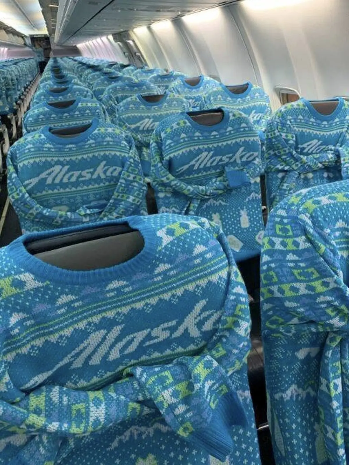 غافلگیری مسافران توسط یک شرکت هواپیمایی به مناسبت کریسمس/ عکس