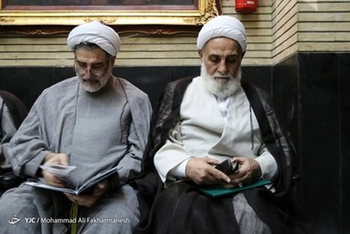 چهره ها در مراسم ختم آیت الله مروارید/تصاویر