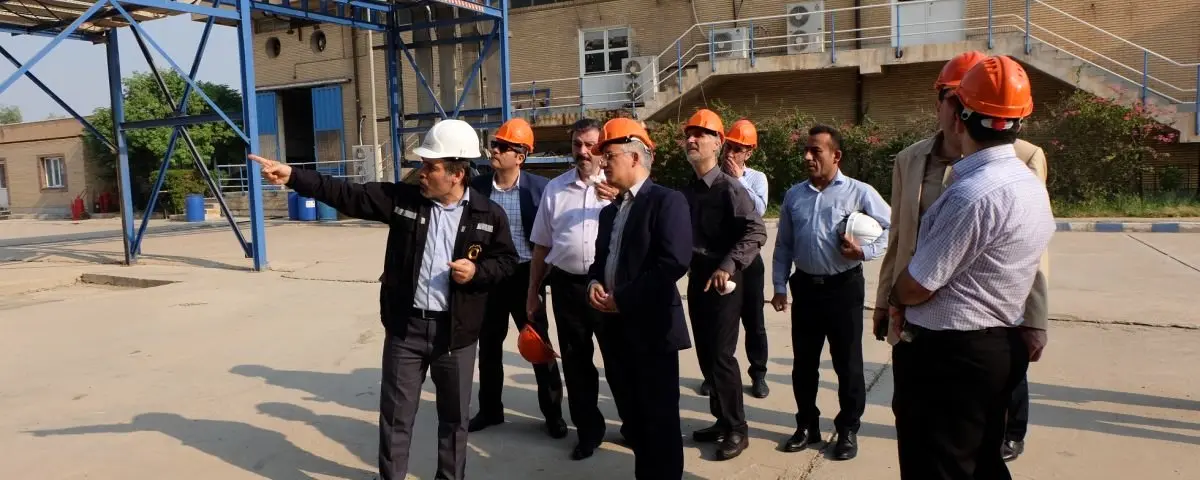 بازدید عضو هیات مدیره شستا از شرکت شیمی بافت