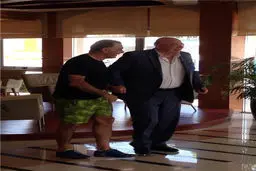 تیپ زننده یک پرسپولیسی در امارات اعتراض ها را برانگیخت+عکس