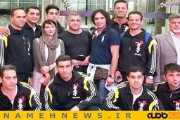 عکس یادگاری هانیه توسلی، مانی حقیقی و رضا یزدانی با تیم ملی کاراته