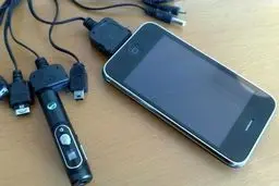 اگر گوشی آیفون دارید این ترفند هکر‌ها را جدی بگیرید!