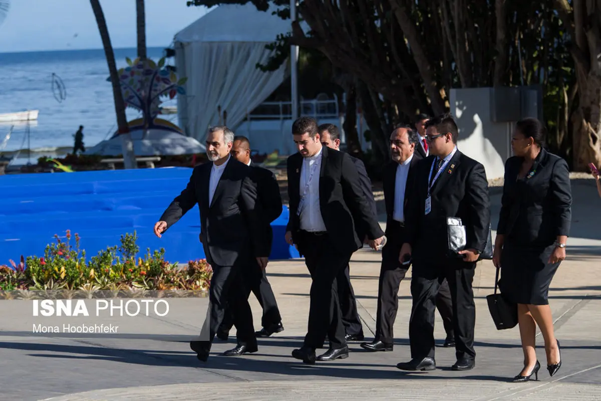 تیم حفاظت از برادر رئیس جمهور در سفر به ونزوئلا!/عکس