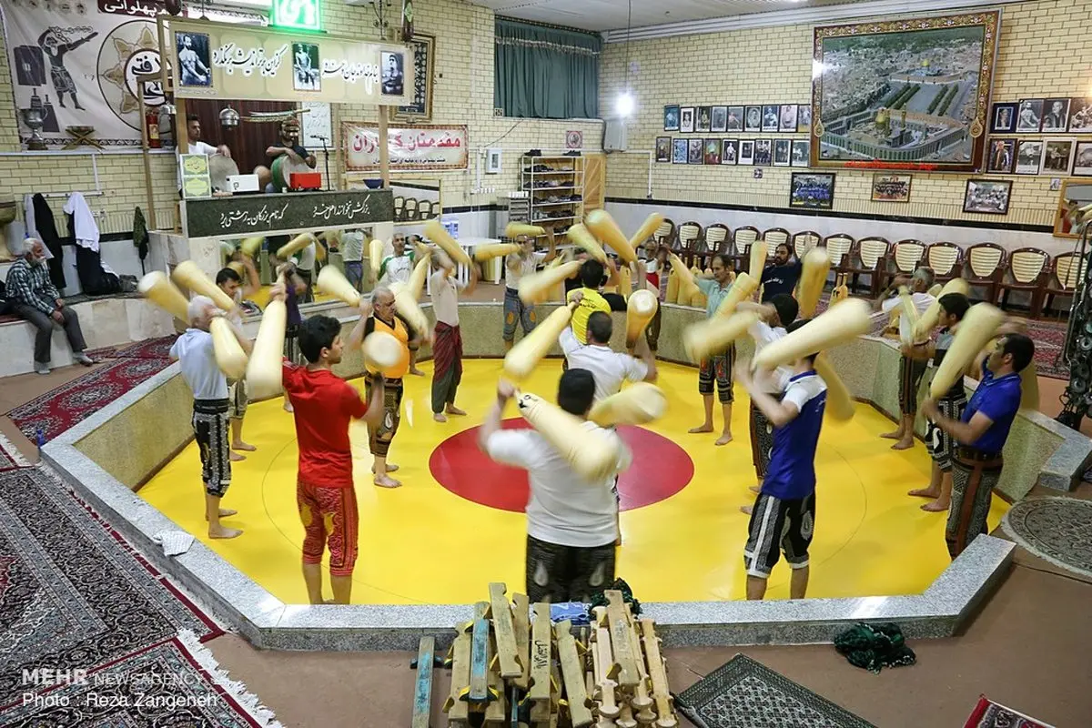 زورخانه‌ای که همچنان نفس می‌کشد/تصاویر