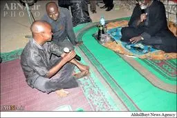 شیعه شدن جوان مسیحی در مراسم عزای حسینی /تصاویر