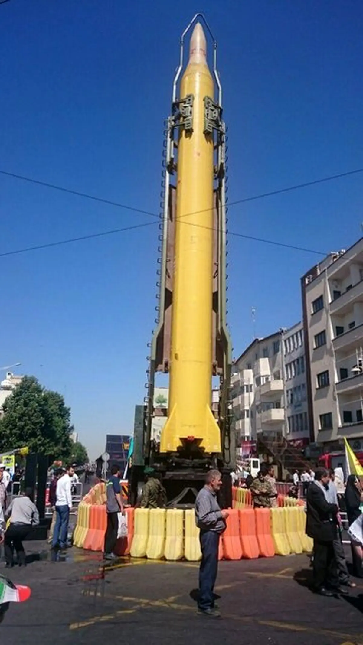 نمایش موشک شهاب 3 در راهپیمایی روز قدس/عکس