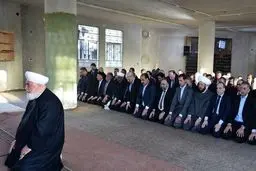 بشار اسد نماز عید قربان را اقامه کرد/ عکس