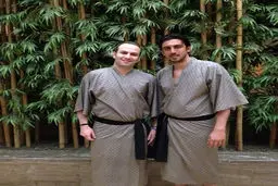 لباس عجیب دروازه بان سابق استقلال/ عکس