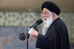 علم‌الهدی:آمریکا از موشک‌های ما می‌ترسد/ امروز خاکریز ما در ۱۰ متری مرز اسرائیل است/
غیرت دینی و ملی اقتضا نمی‌کند کالای خارجی بخریم