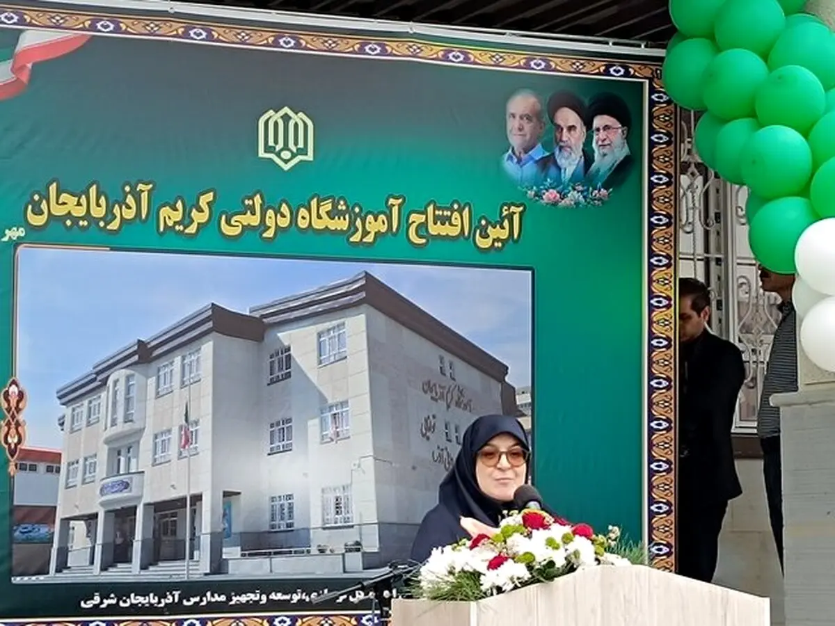 مهاجرانی: تمام تلاش‌ها در راستای ساخت مدرسه بر محور تربیت انسان است