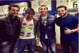 سلفي رئالي ها در شب رکوردشکني(عکس)