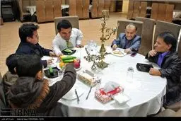 دورهمی بلند همتان ایران/عکس