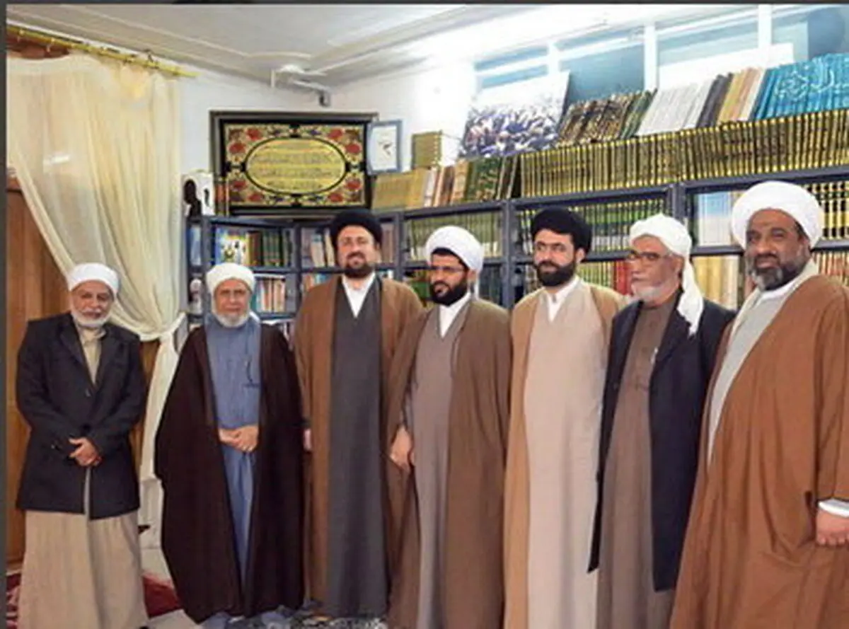 دیدار سید حسن خمینی با جمعى از علماى اهل سنت هرمزگان