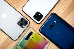 جدیدترین قیمت گوشی موبایل در بازار 9 دی 99 / موبایل ارزان شد + جدول قیمت ها
