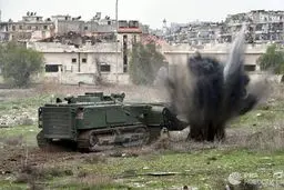 پاکسازی تله‌های انفجاری حلب توسط روس ها/تصاویر