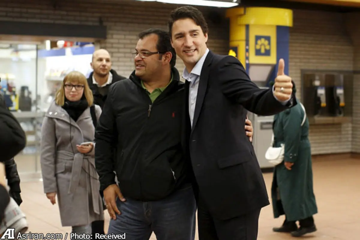 نخستین روز نخست وزیر منتخب کانادا پس از پیروزی: از گفت‌و‌گوی تلفنی با اوباما تا سلفی گرفتن با مردم در مترو +عکس