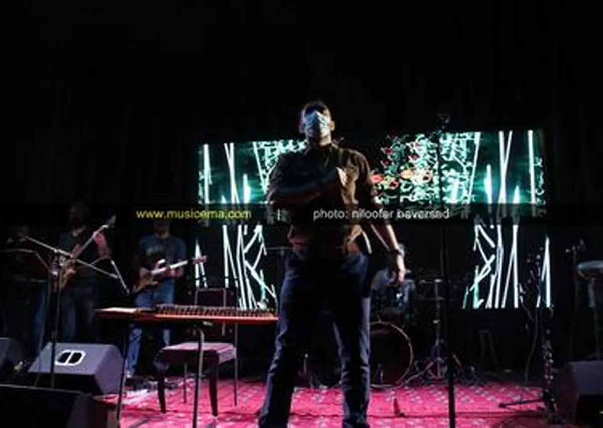 انتظار چهار ساله «مهدی یراحی» با بغض پایان یافت/تصاویر