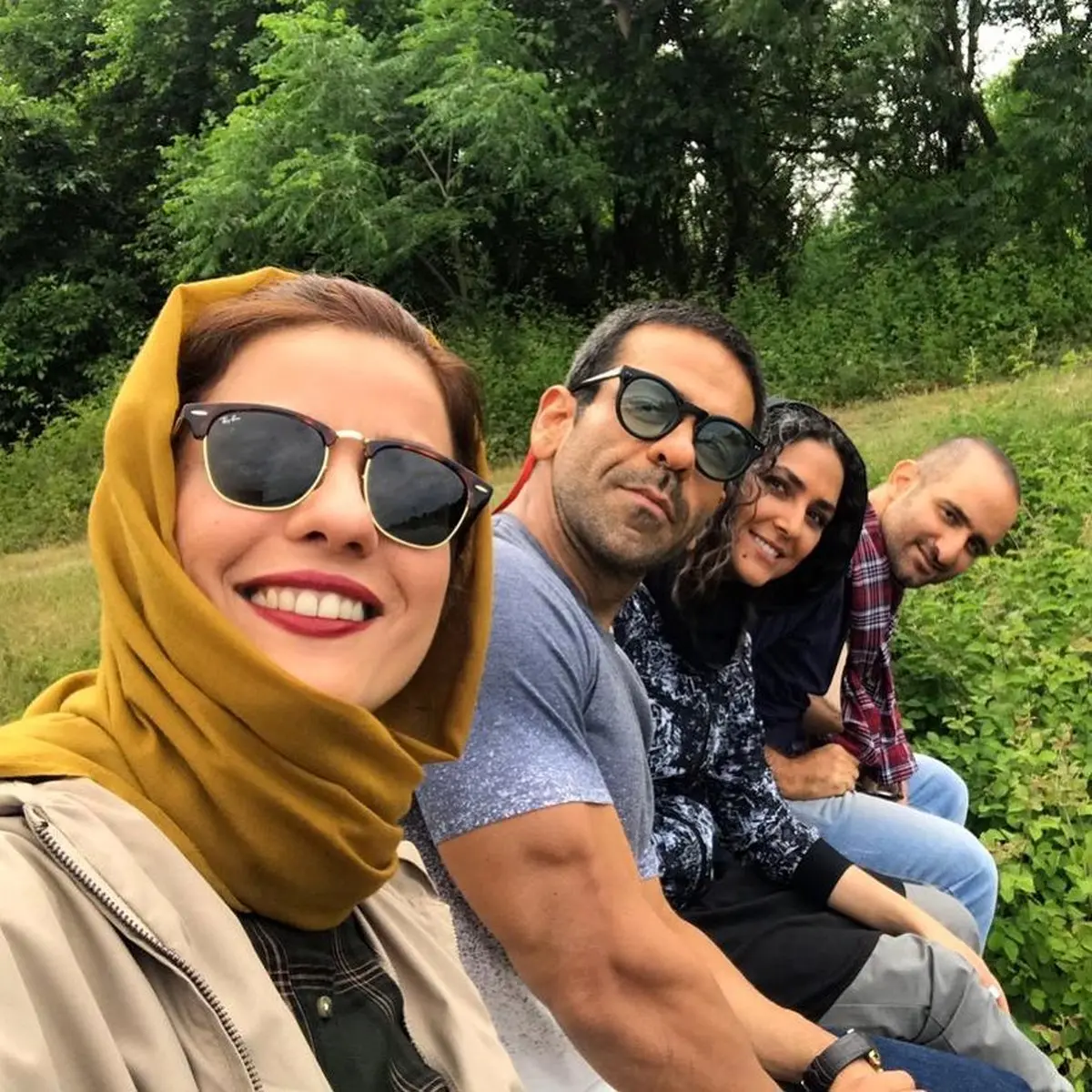 استایل متفاوت سارا بهرامی و بازیگران سریال کرگدن + عکس