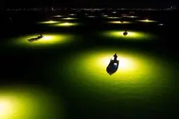 شب قایق ها در عکس روز نشنال جئوگرافیک