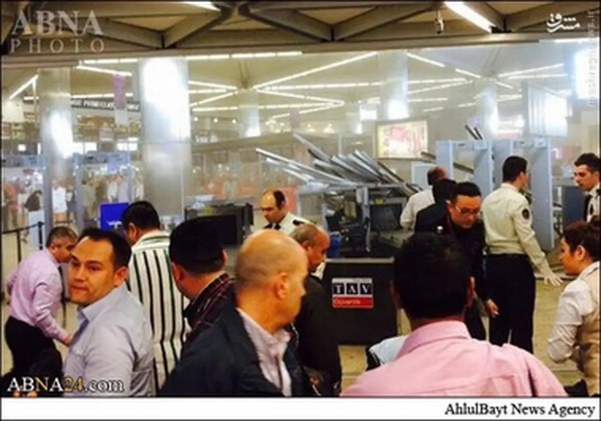 سقف فرودگاه استانبول فرو ریخت/تصاویر