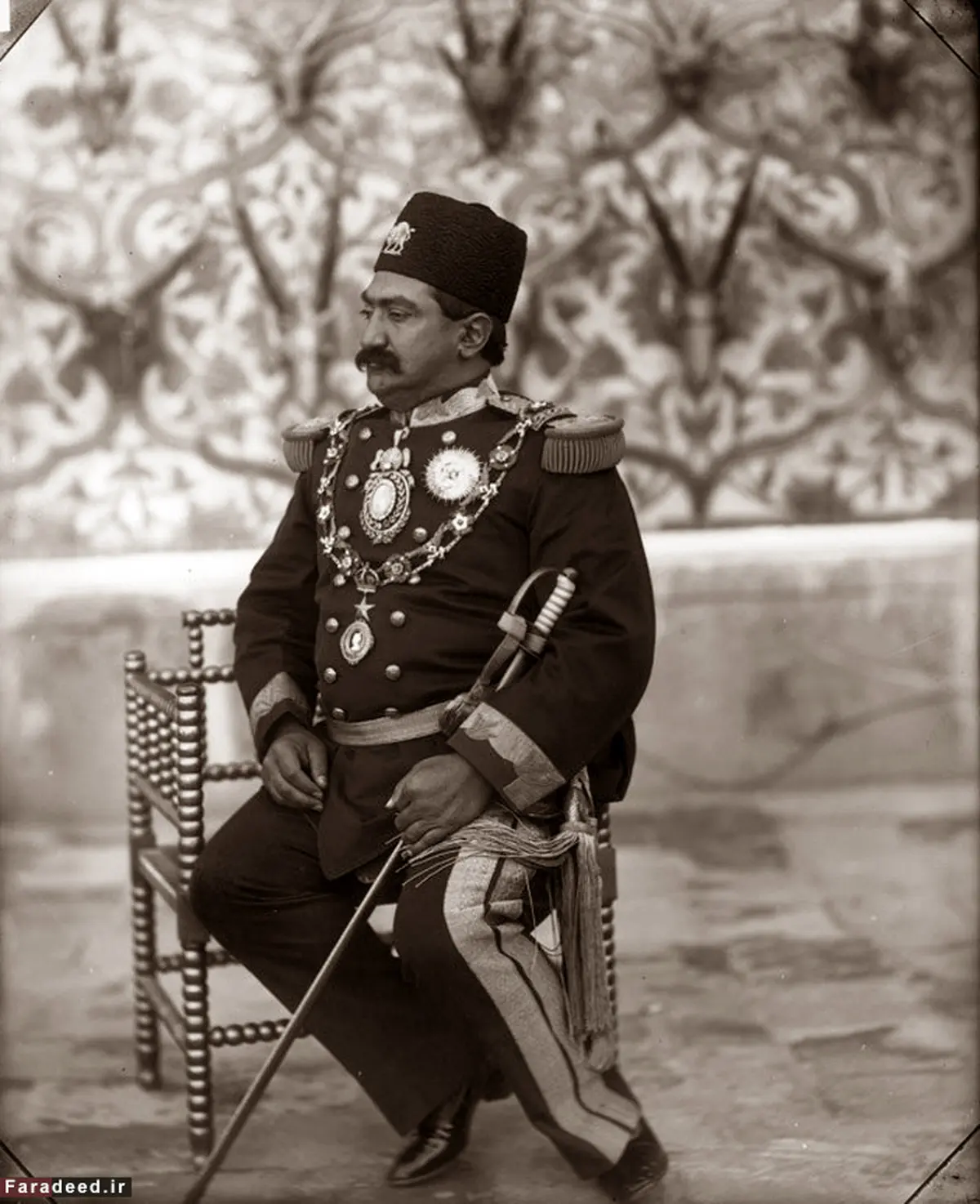 عكس تاريخي از حاكم ظالم اصفهان!