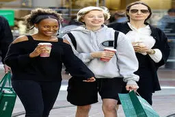 عکس / آنجلینا‌ جولی بهمراه دخترانش شیلو و زاهارا