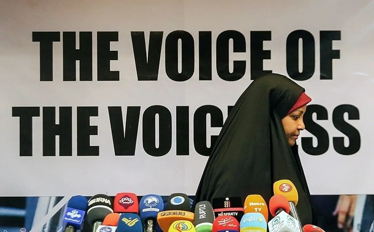 واکنش مرضیه هاشمی به گفتگو با آمریکا/ خط من مشخص است: خط امام!