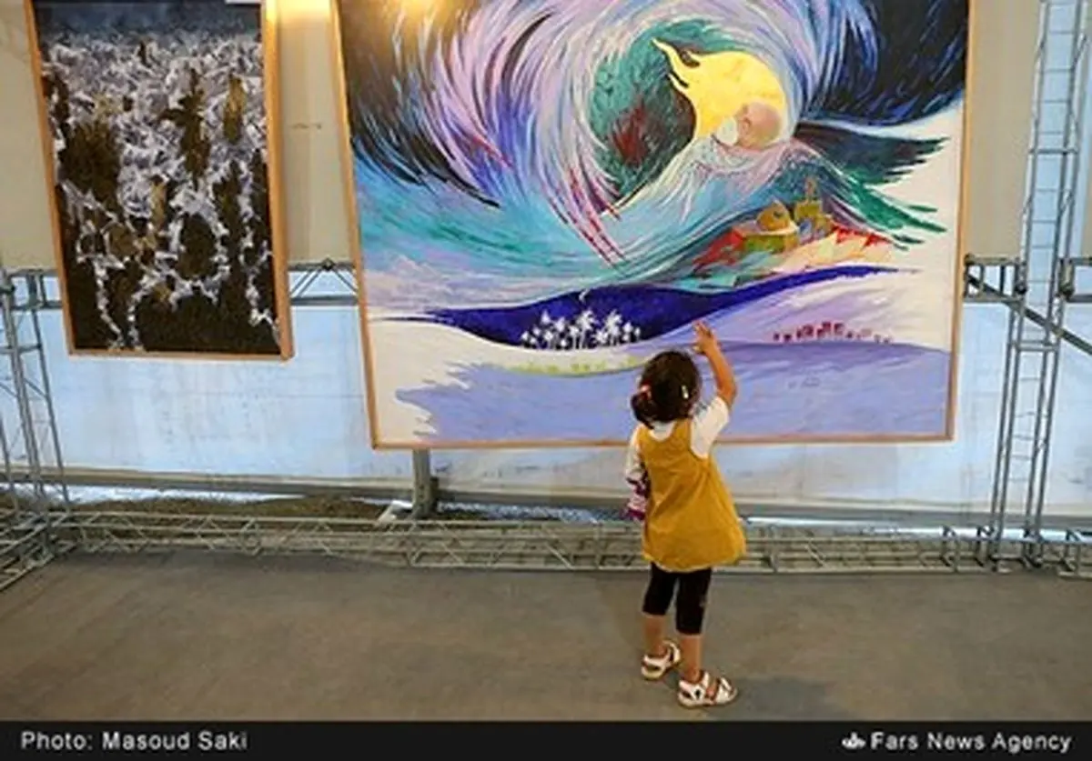 بازدید وزیر ارشاد از پنجمین نمایشگاه بین المللی کتاب دفاع مقدس/تصاویر